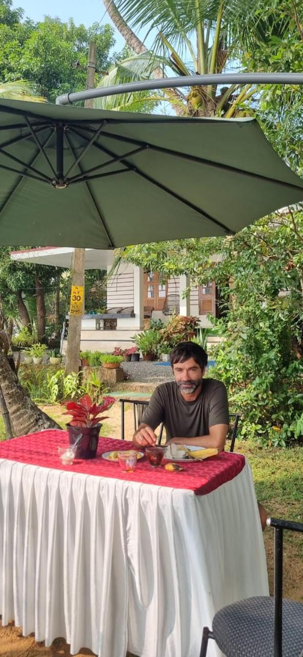 Green Island Homestay Riverside Kozhikode Exterior photo